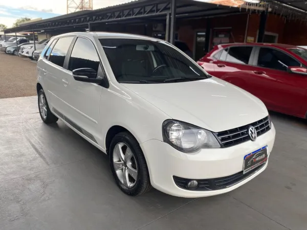 Foto do Wolkswagen Polo Hatch Sportline 1.6